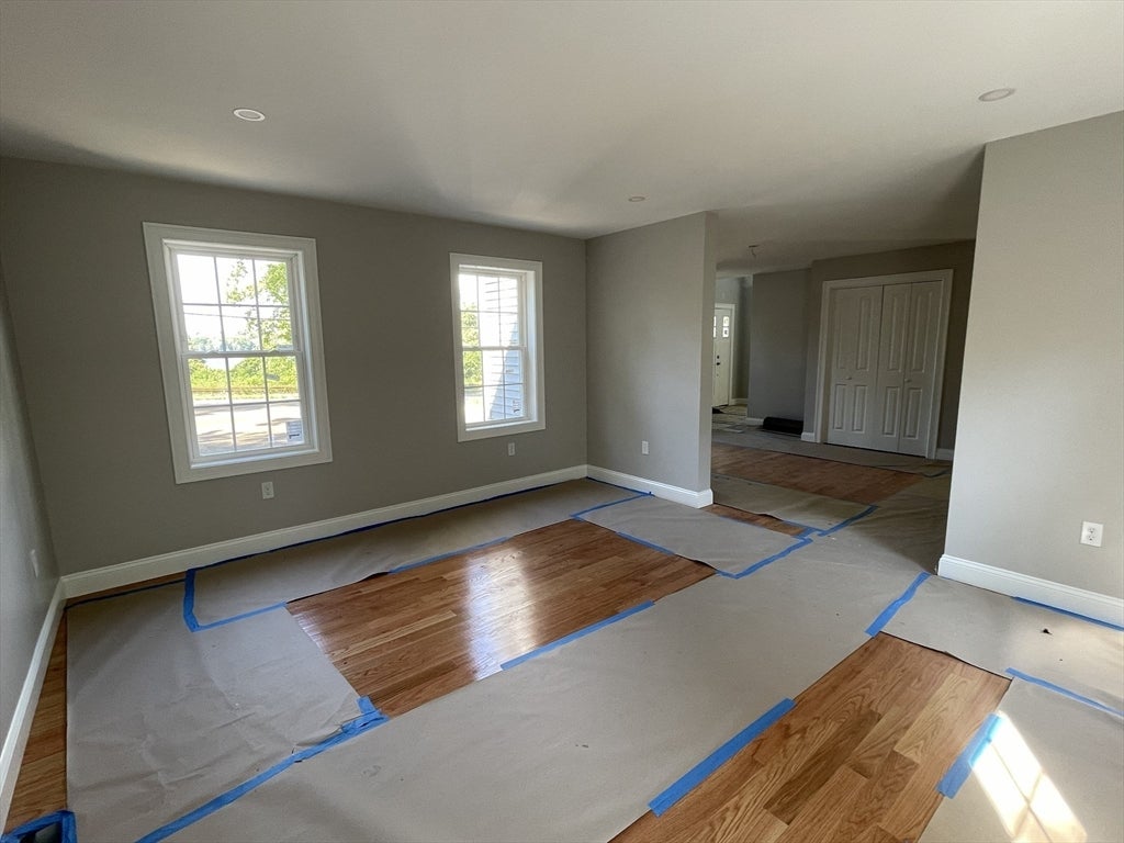 1 Old Fall River Rd, Dartmouth, MA Photo #12