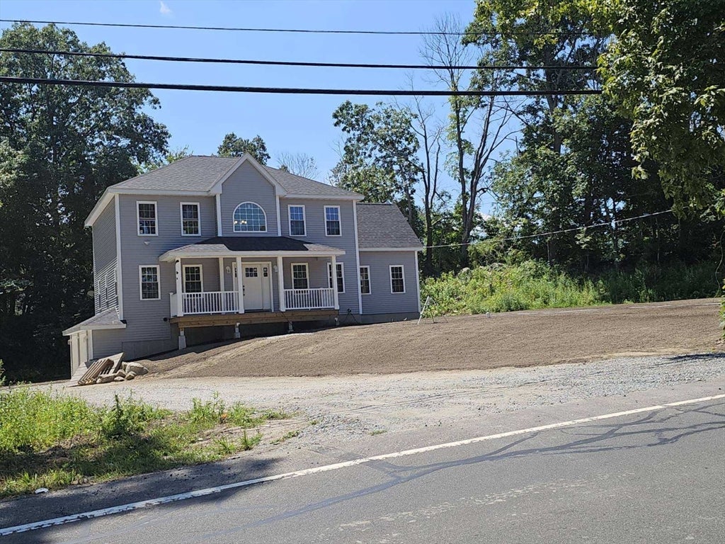 1 Old Fall River Rd, Dartmouth, MA Photo #2