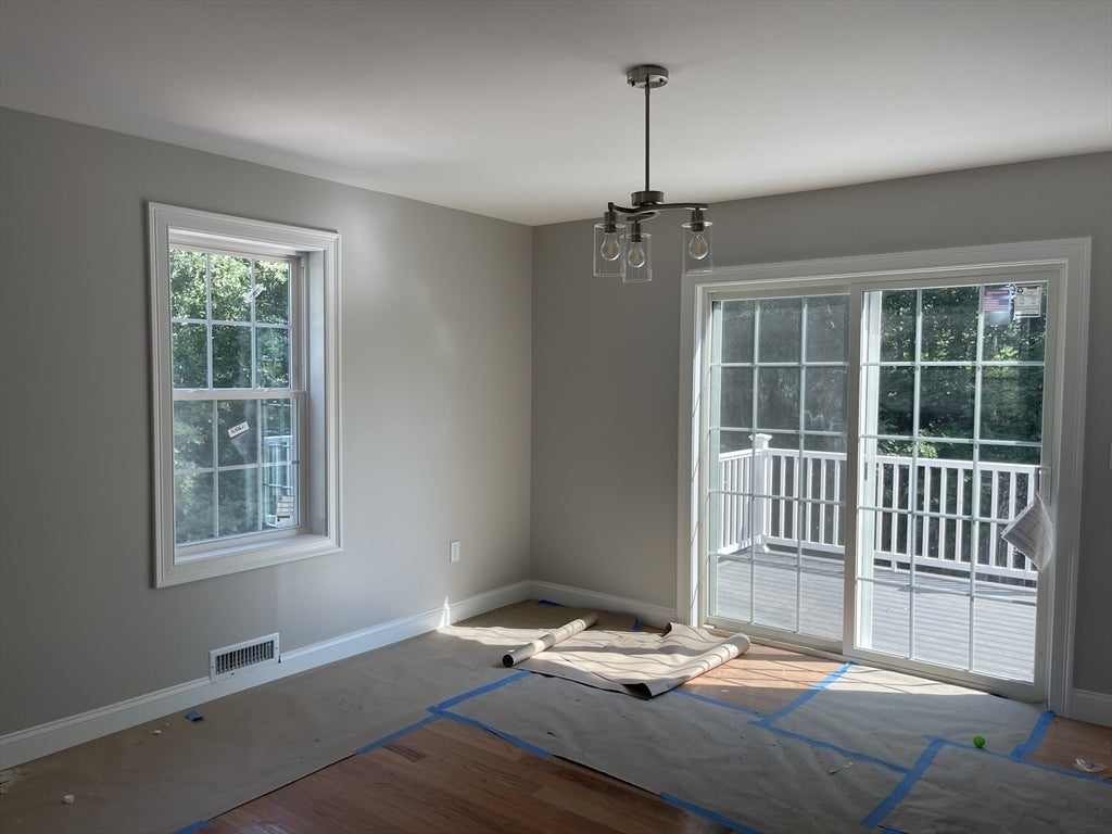 1 Old Fall River Rd, Dartmouth, MA Photo #13