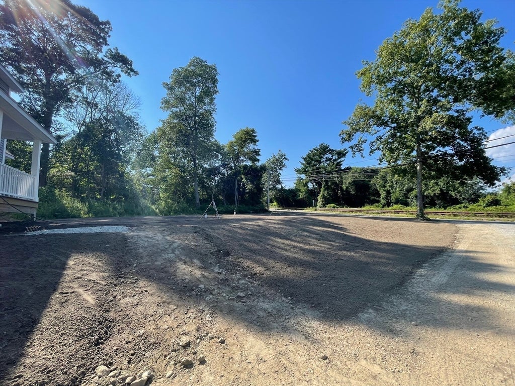 1 Old Fall River Rd, Dartmouth, MA Photo #5