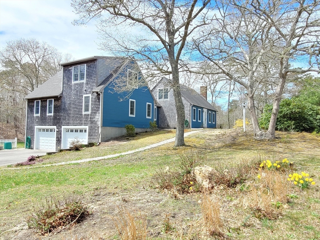 393 Thousand Oak Drive