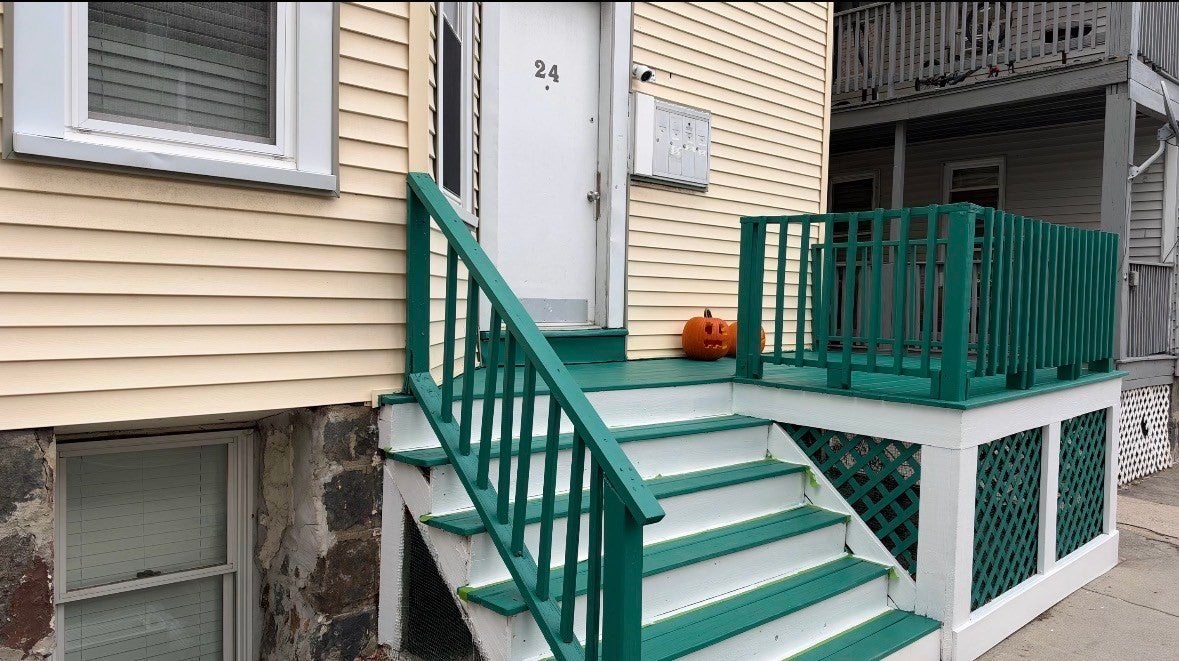 24 Farrington Ave