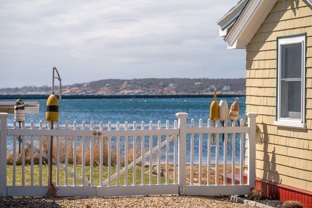 127-131 Eastern Point Blvd, Gloucester MA 01930