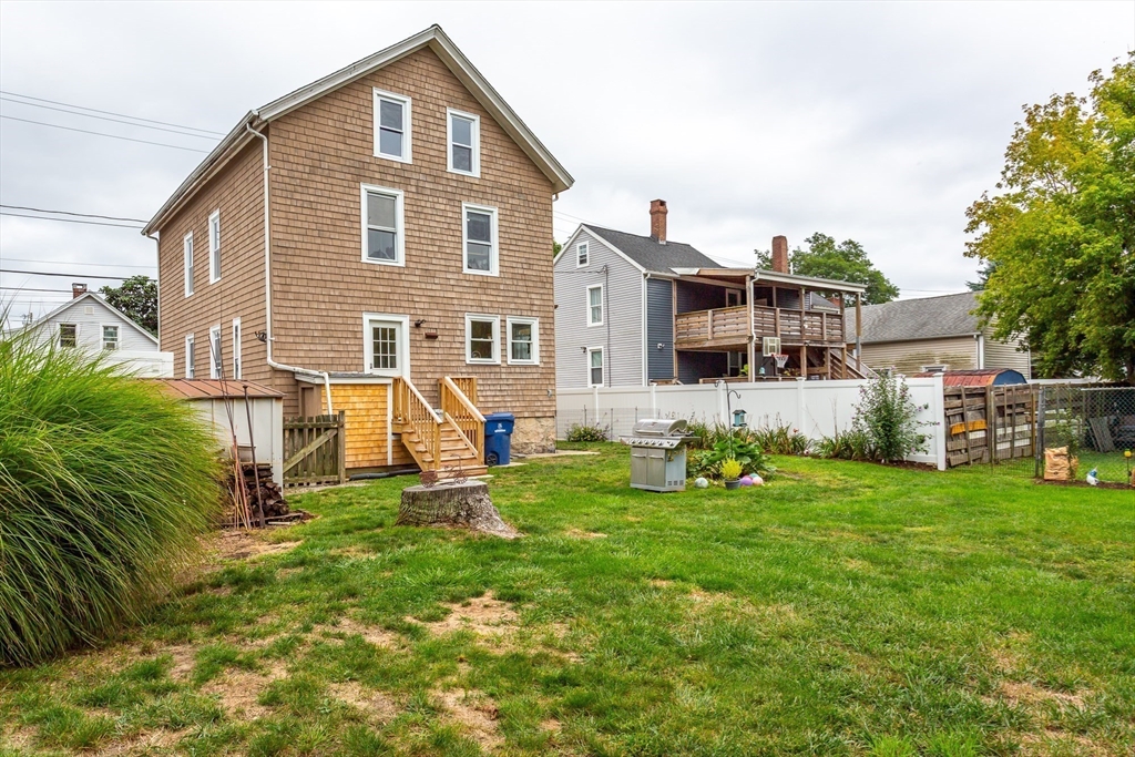 201 Cedar St