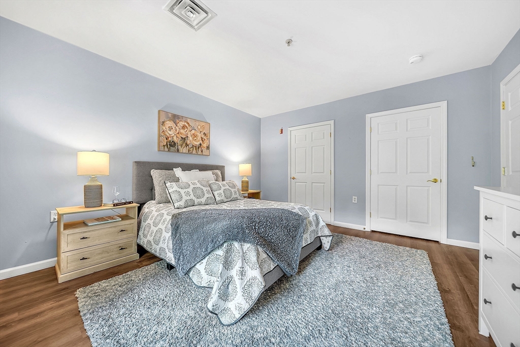 Sherborn, Massachusetts 01770, United States, 2 Bedrooms Bedrooms, ,2 BathroomsBathrooms,Residential,Active,154795