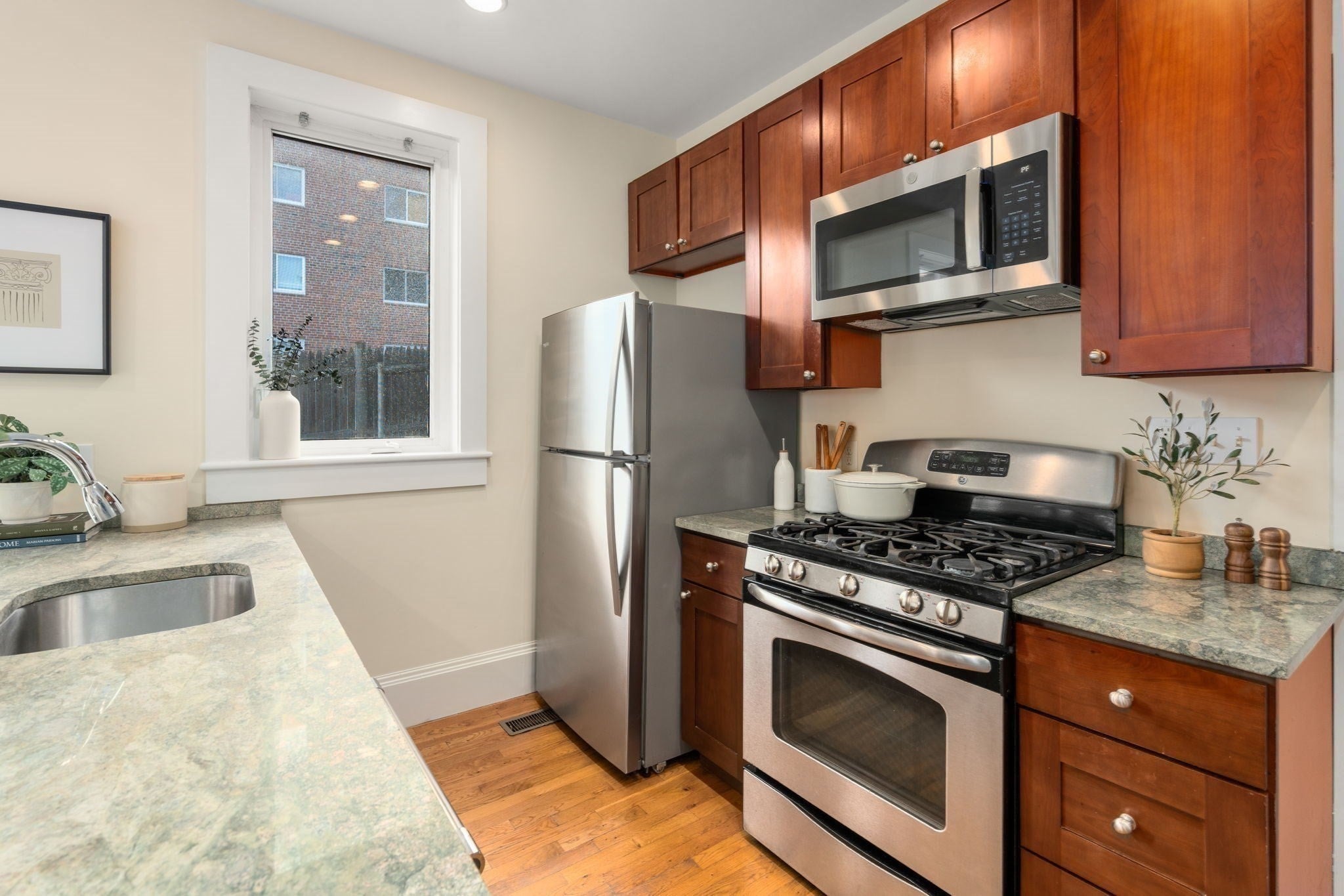 6 Larose Pl, Boston, MA, 6 Larose Pl, Boston, MA Photo #8