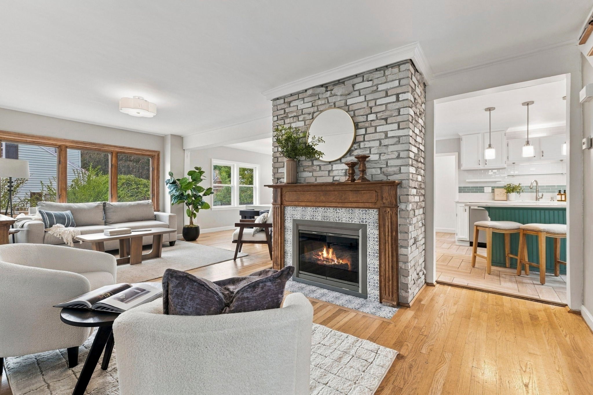 814 Lynnfield Street, Lynnfield, MA Photo #10