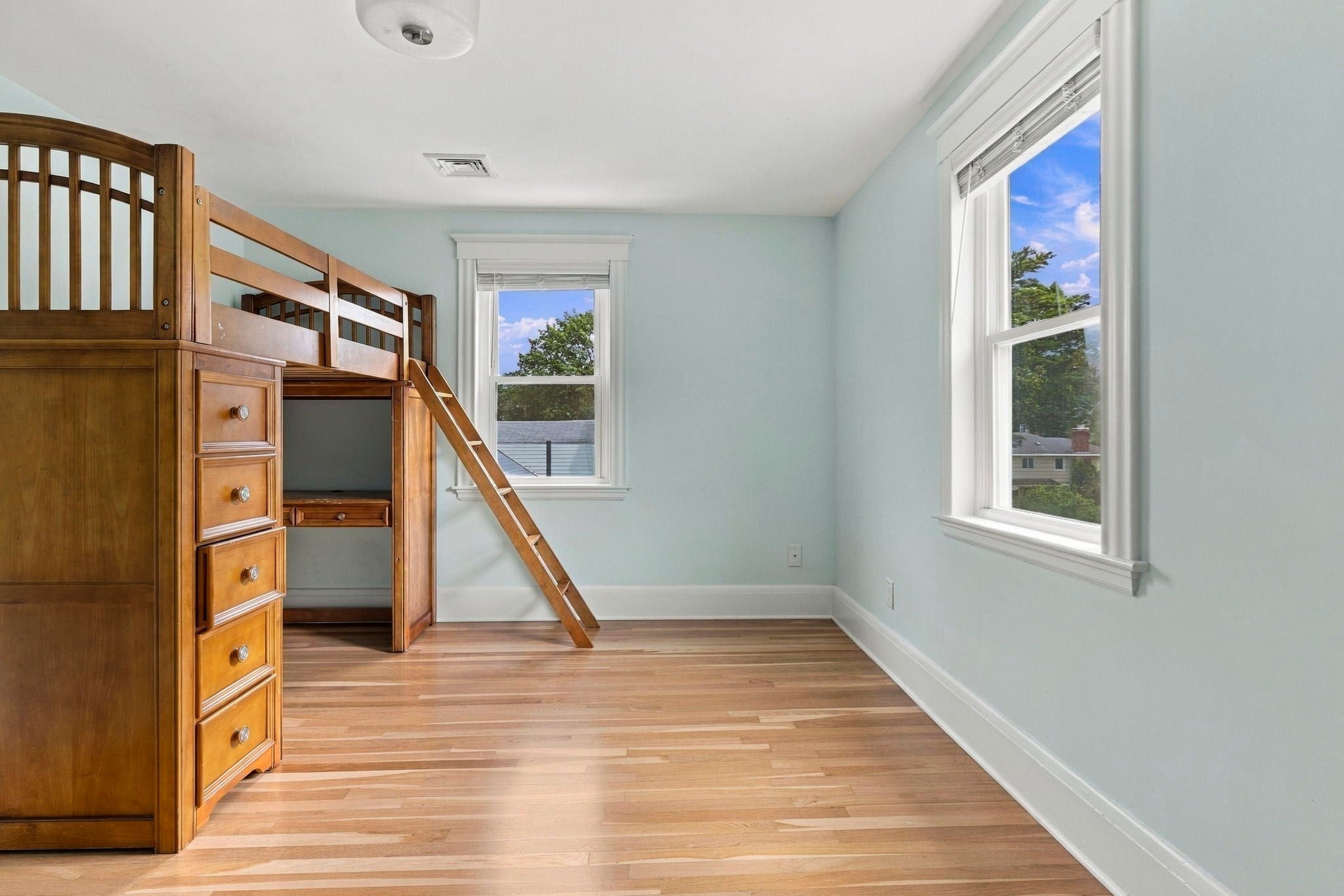814 Lynnfield Street, Lynnfield, MA Photo #21
