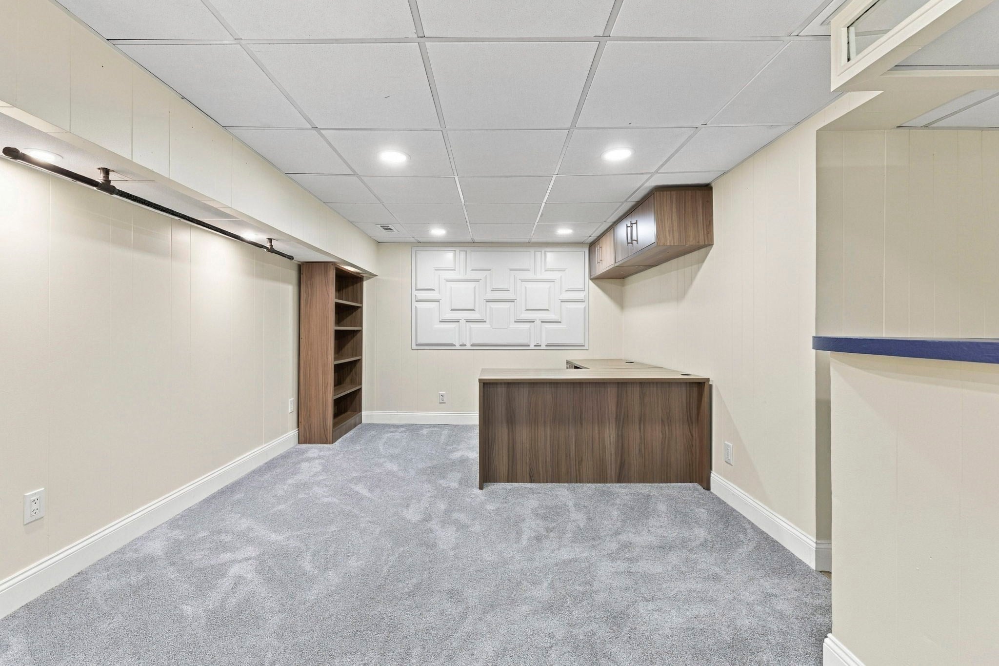 814 Lynnfield Street, Lynnfield, MA Photo #25