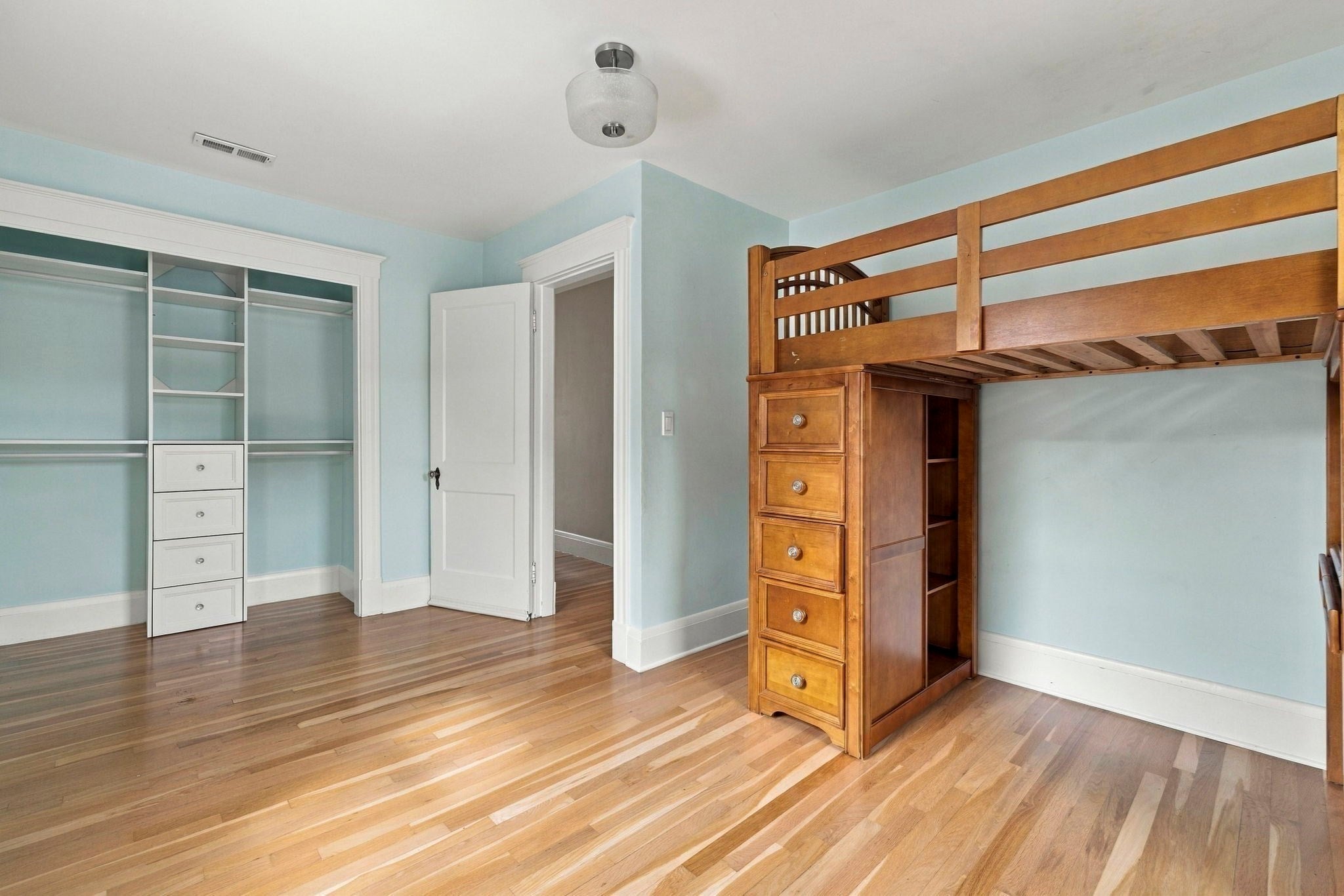 814 Lynnfield Street, Lynnfield, MA Photo #22