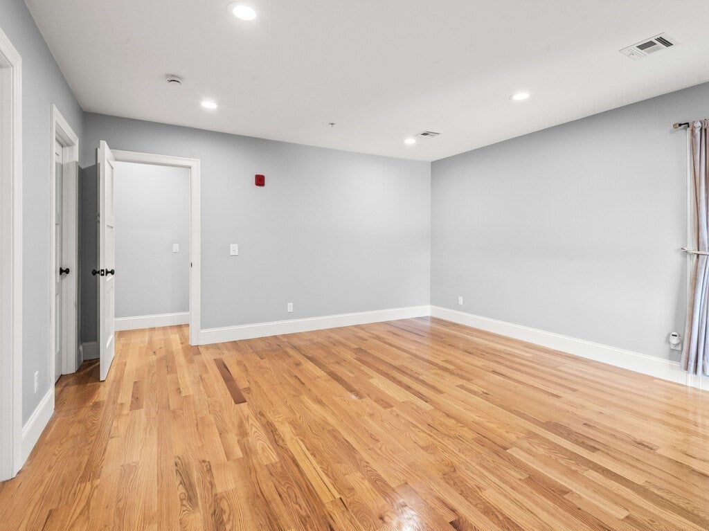 76 South Ave #201, Natick, MA Photo #23