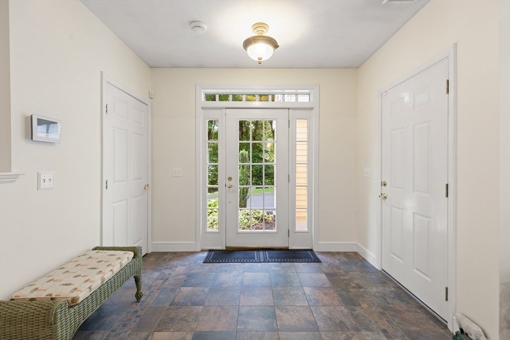 22 Westover Drive, Lynnfield, MA Photo #12