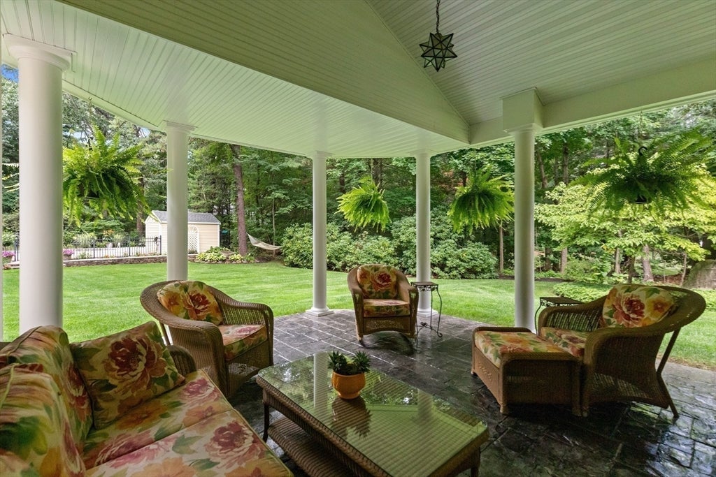 22 Westover Drive, Lynnfield, MA Photo #10