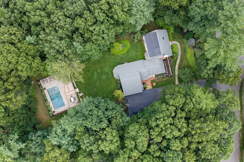 22 Westover Drive, Lynnfield, MA Photo #11
