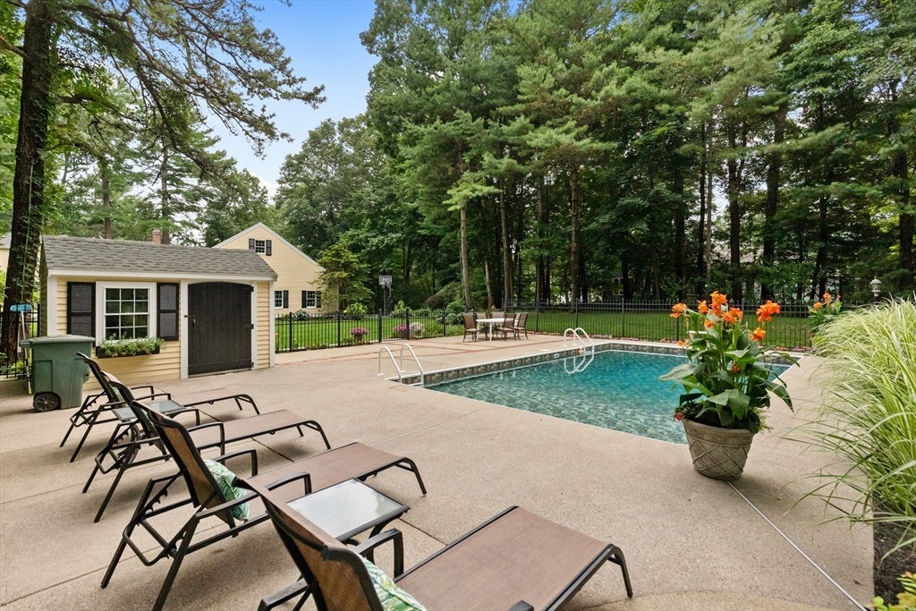22 Westover Drive, Lynnfield, MA Photo #8
