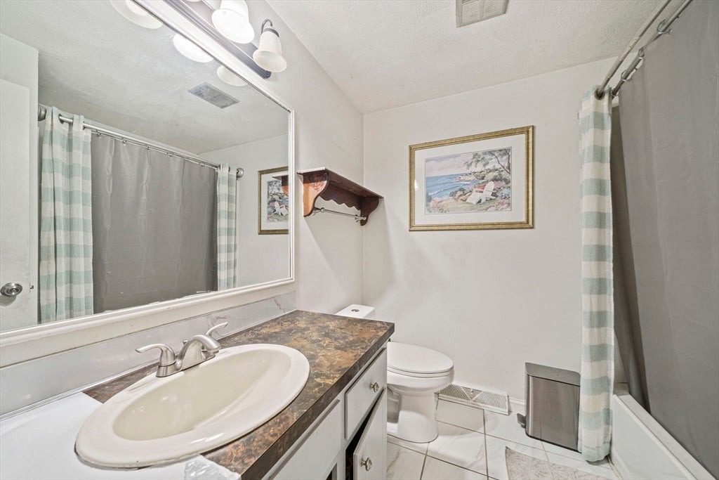 24 S Sea Ave, Yarmouth, MA, 24 S Sea Ave, Yarmouth, MA Photo #12