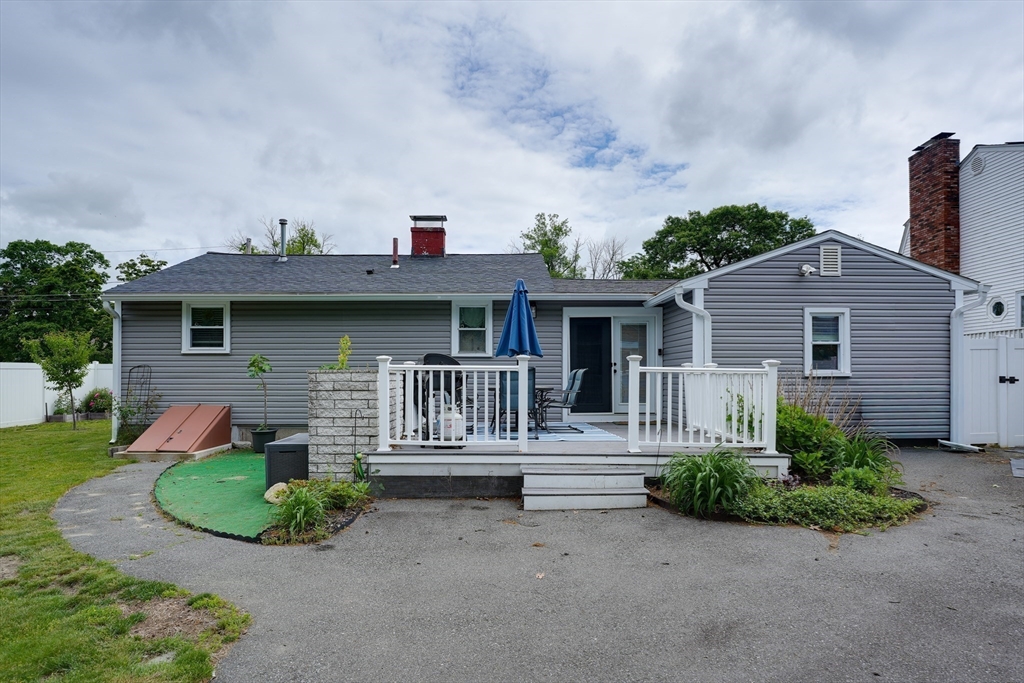 55 Rumford St