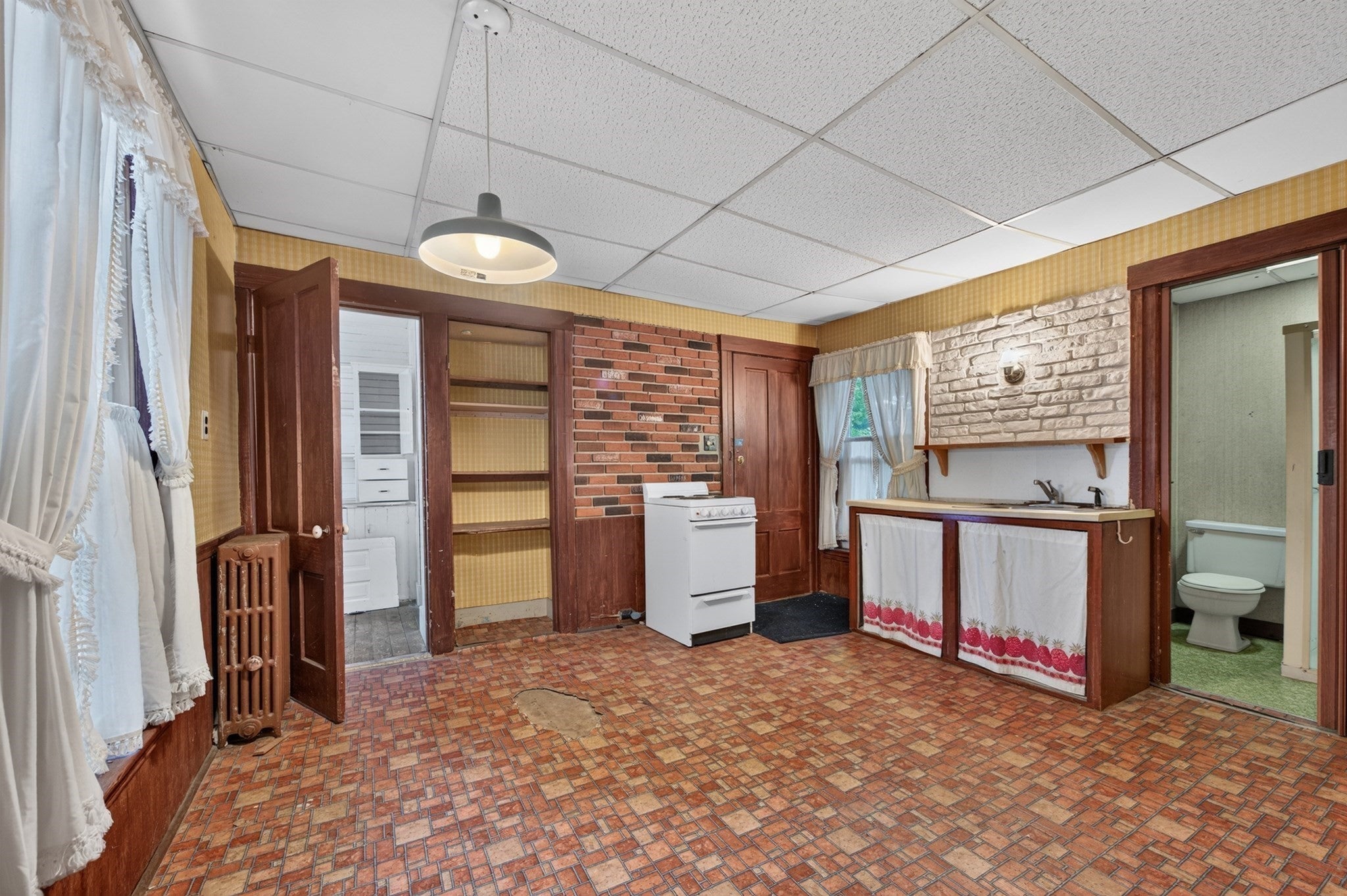 63 Pleasant Street, Spencer, MA, 63 Pleasant Street, Spencer, MA Photo #17