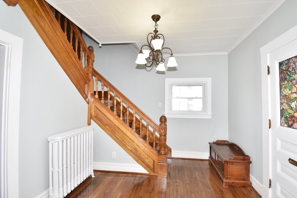 30 Laurel St, Holyoke, MA, 30 Laurel St, Holyoke, MA Photo #9