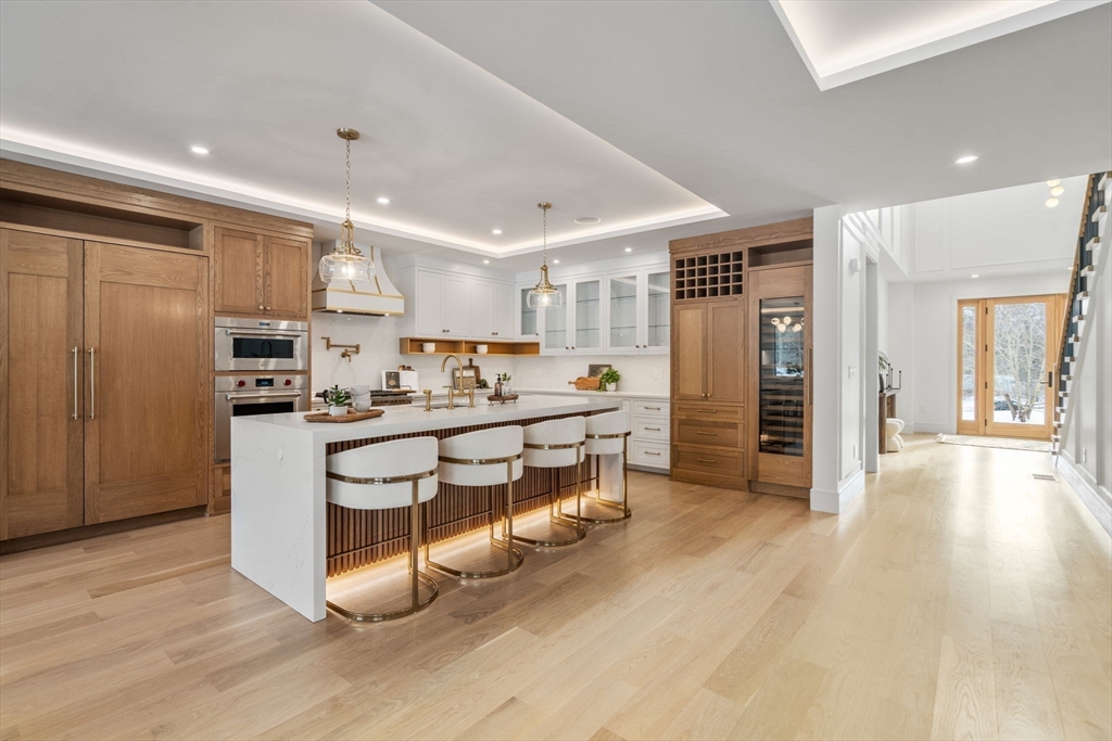 14 Fiske Pond Road