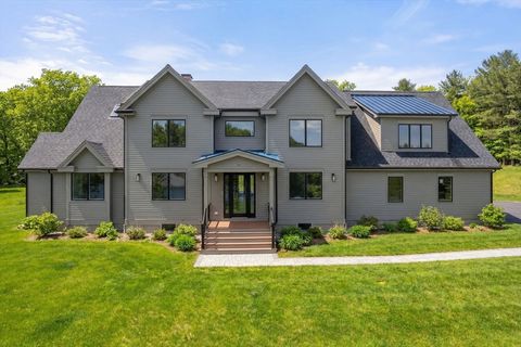 14 Fiske Pond Rd Holliston MA 01746