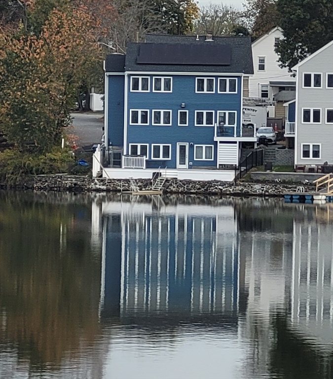 50 Savory St