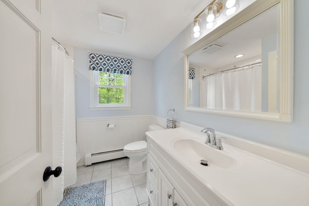 5 Blackhorse Ln, Hingham, MA Photo #24