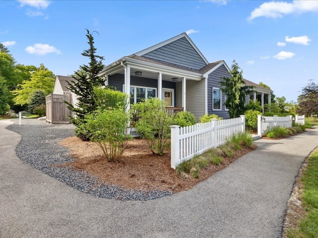 30 Symington Dr 30