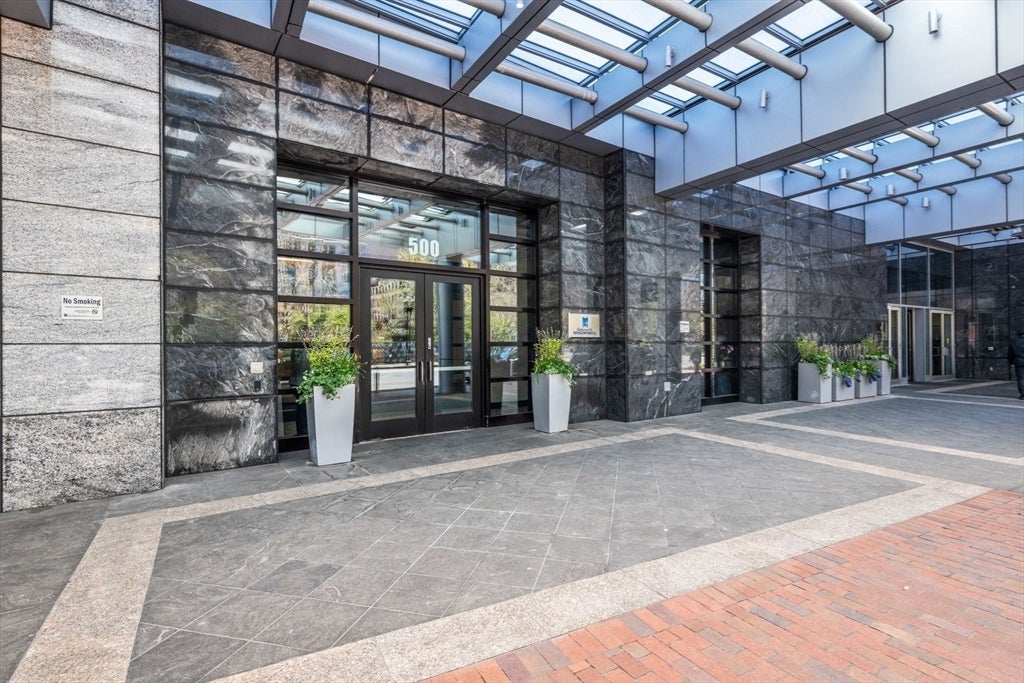 500 Atlantic Ave #14S, Boston, MA Photo #21