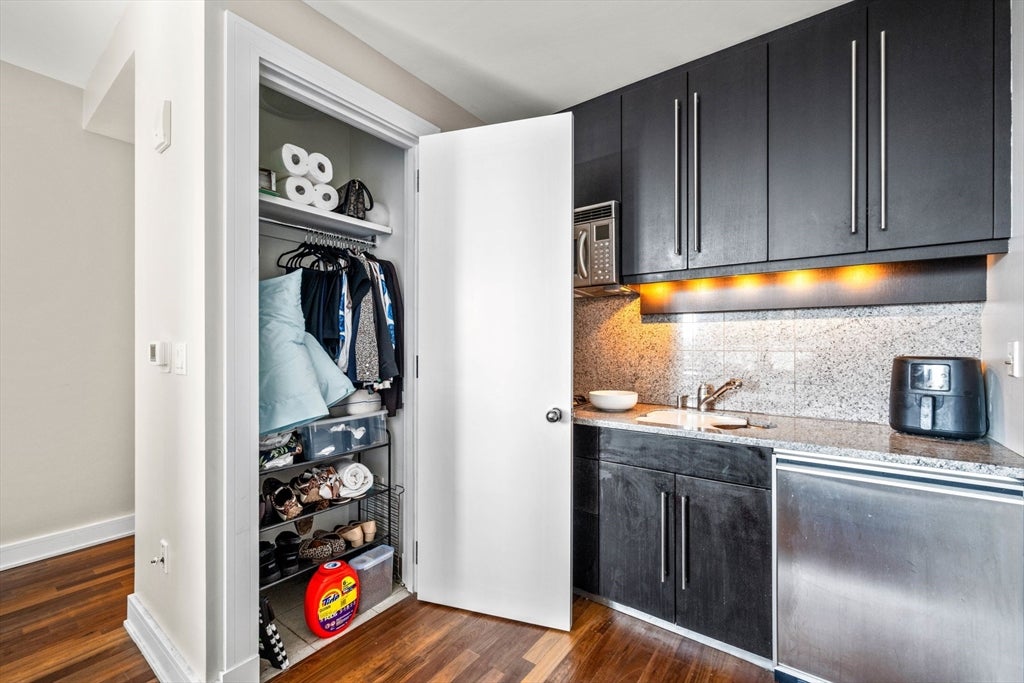 500 Atlantic Ave #14S, Boston, MA Photo #1