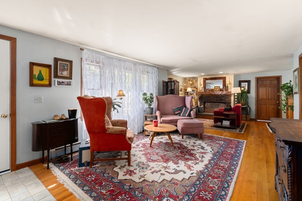 3 Forest Dr