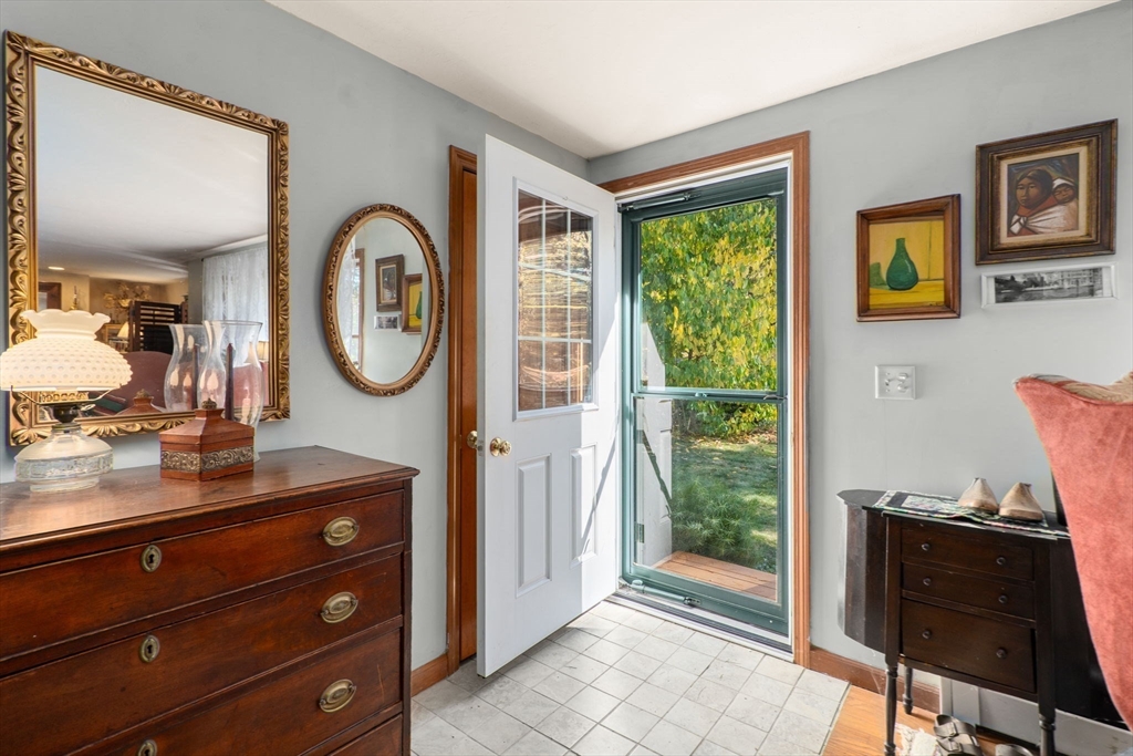 3 Forest Dr