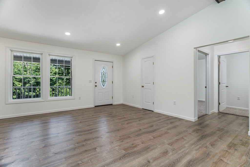 54 Deacons Lane