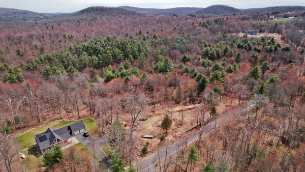 11V OLD REED RD, MONSON, MA 01057 - Image 3a5ef9dea8675464f1faef8a633f721b/1361068077