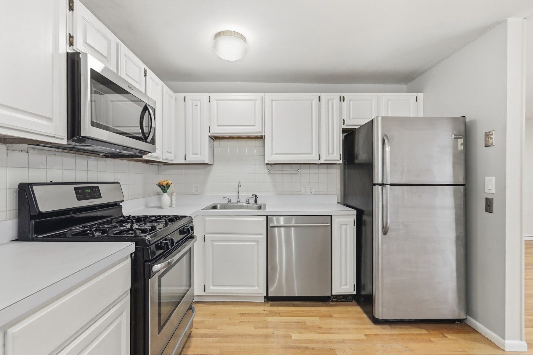 1 Fernview Ave #6, North Andover, MA Photo #6