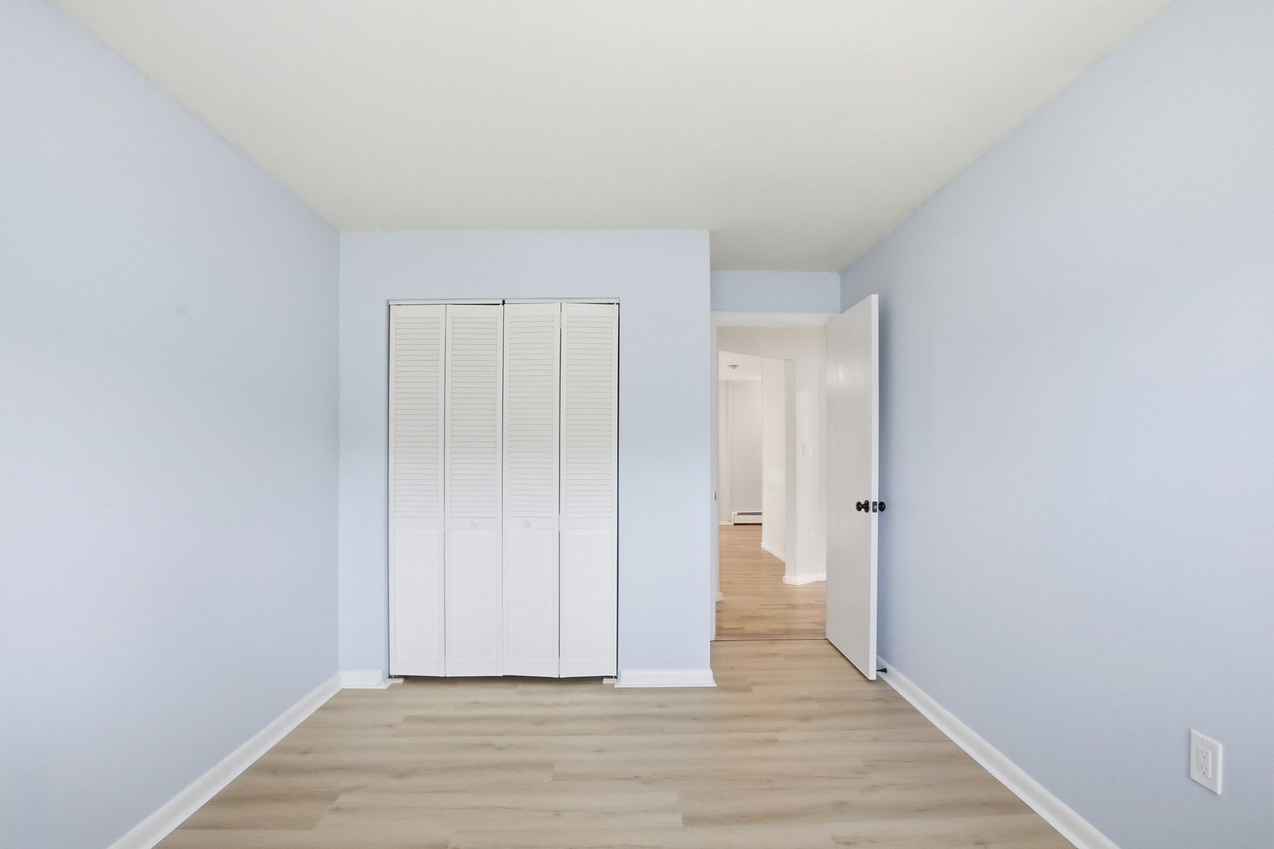 1 Fernview Ave #6, North Andover, MA Photo #13