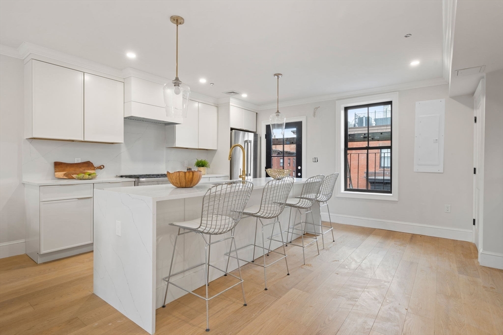 667 Tremont PH