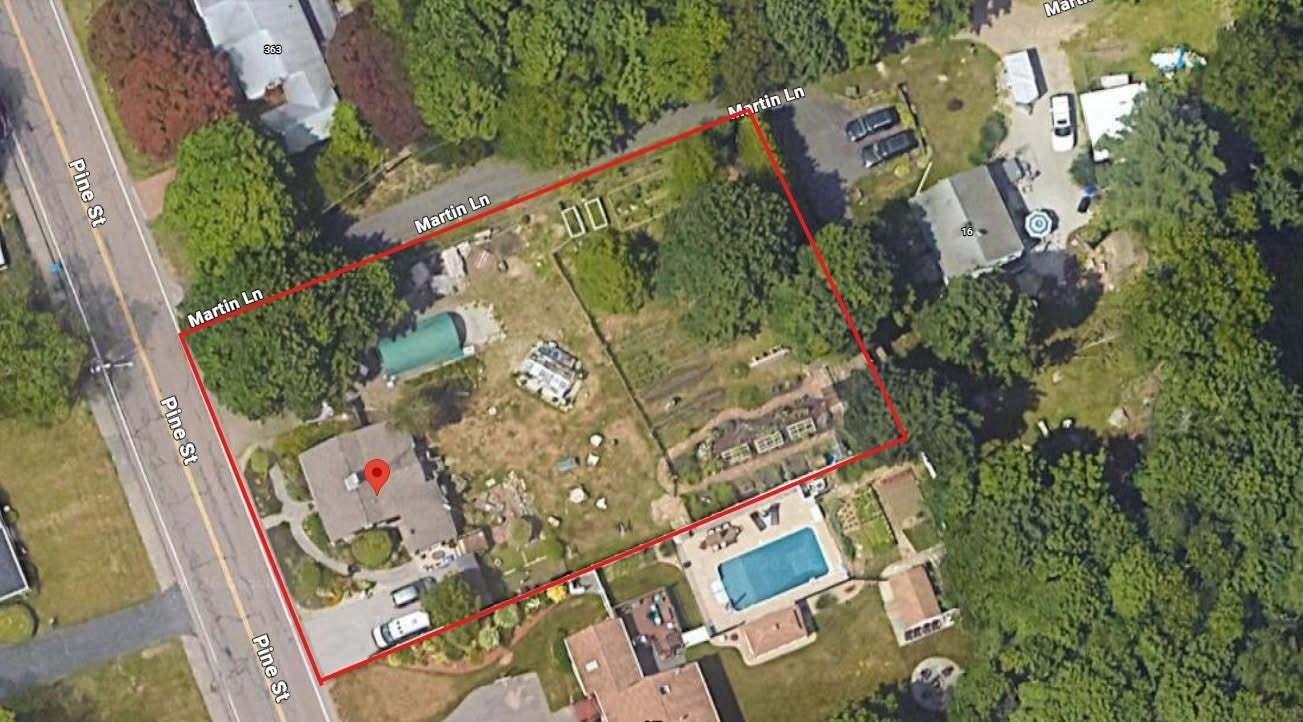 355 Pine St, Holbrook, MA, 355 Pine St, Holbrook, MA Photo #42