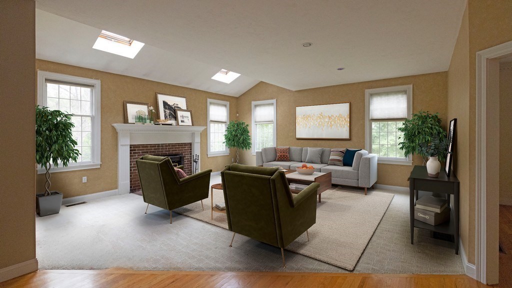 6 Eastbrook Farm Ln