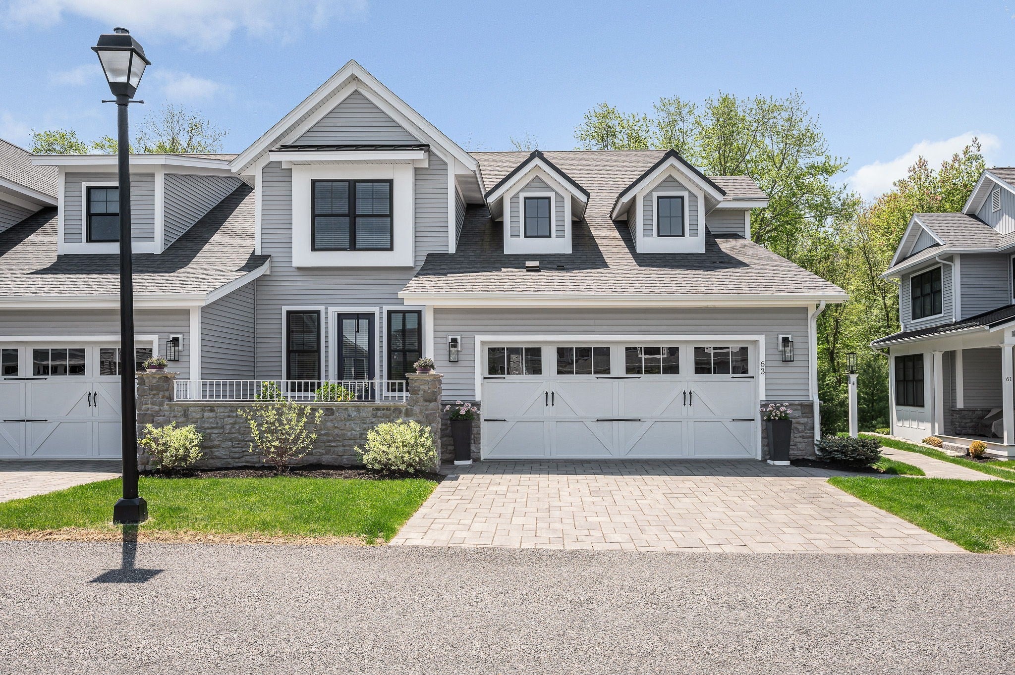 63 Rowell Lane