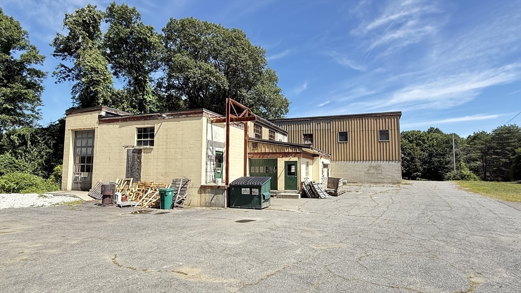 148 Marlboro Rd