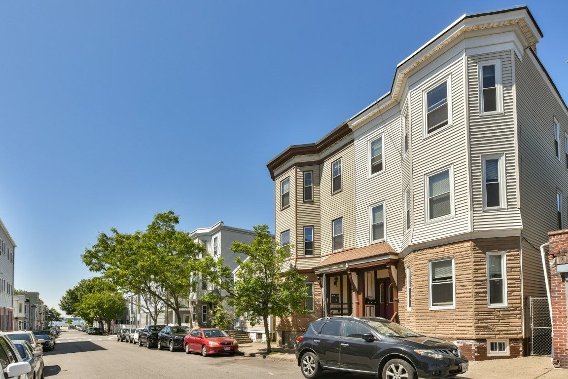 Photo of 155 N St, Boston, MA