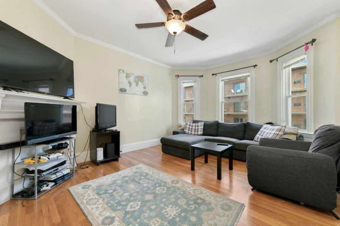 155 N St, Boston, MA Photo #21