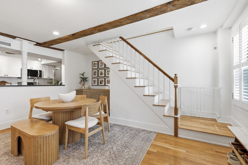 231 Main St 1