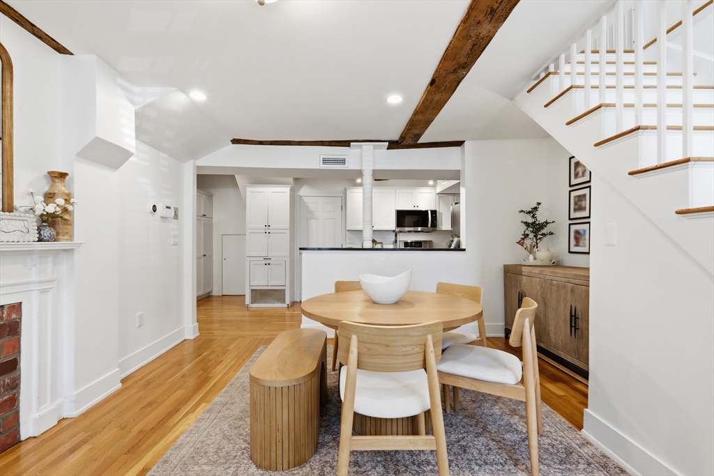 231 Main St 1