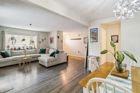 54 Laurelwood Dr 54 Stoughton MA 02072