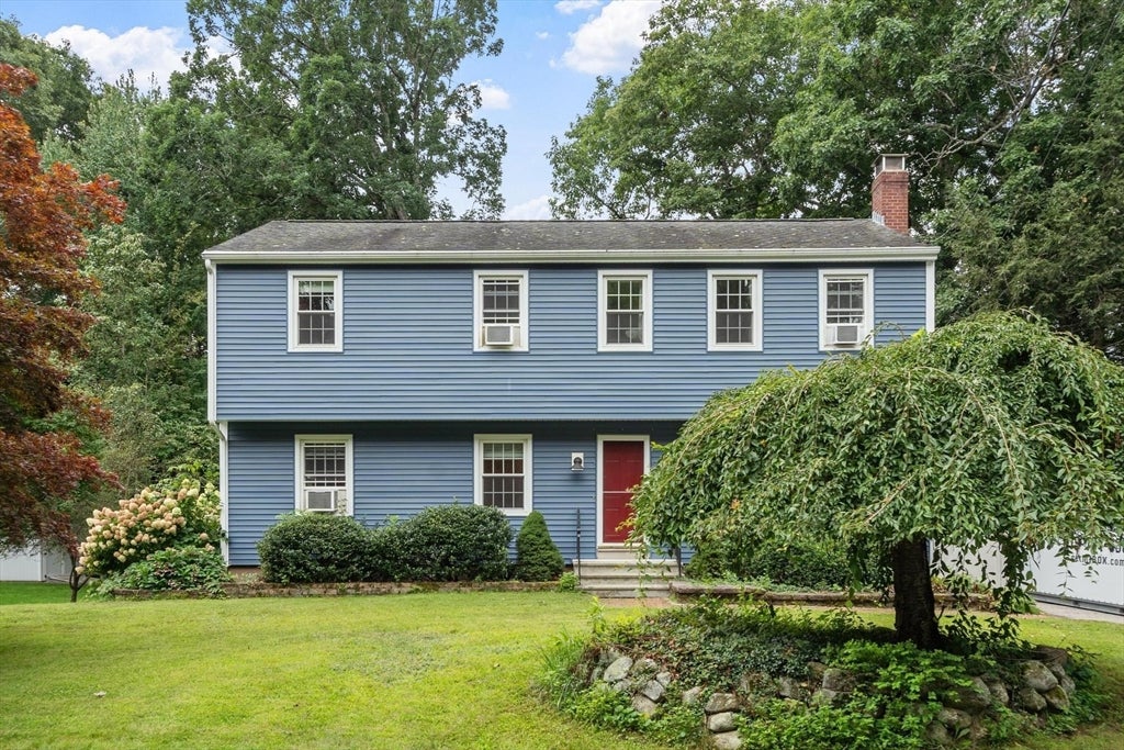 55 Dorothy Ave