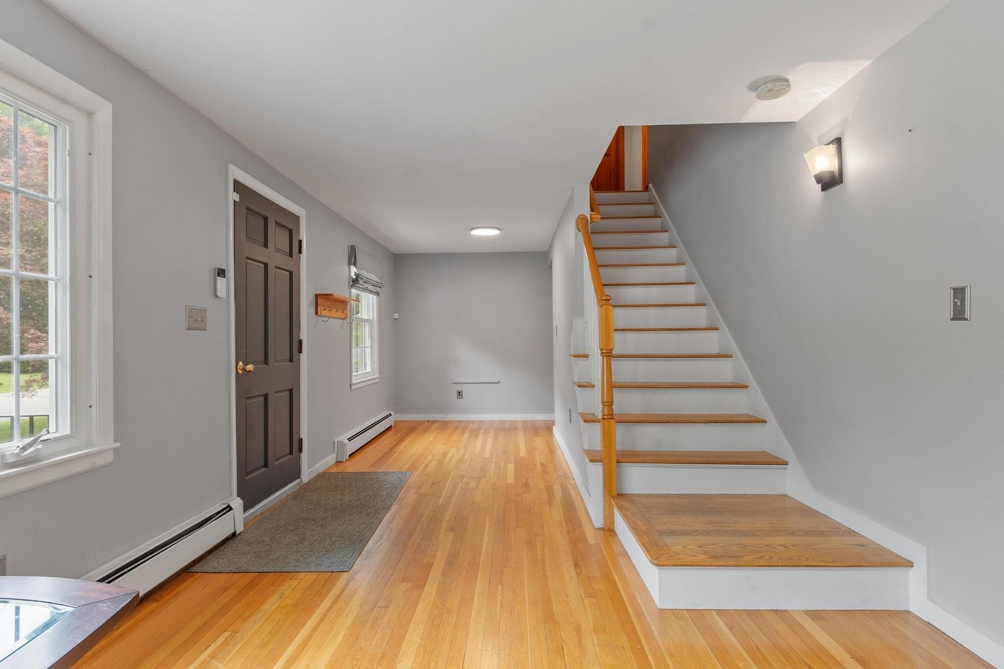 55 Dorothy Ave, Holden, MA Photo #8