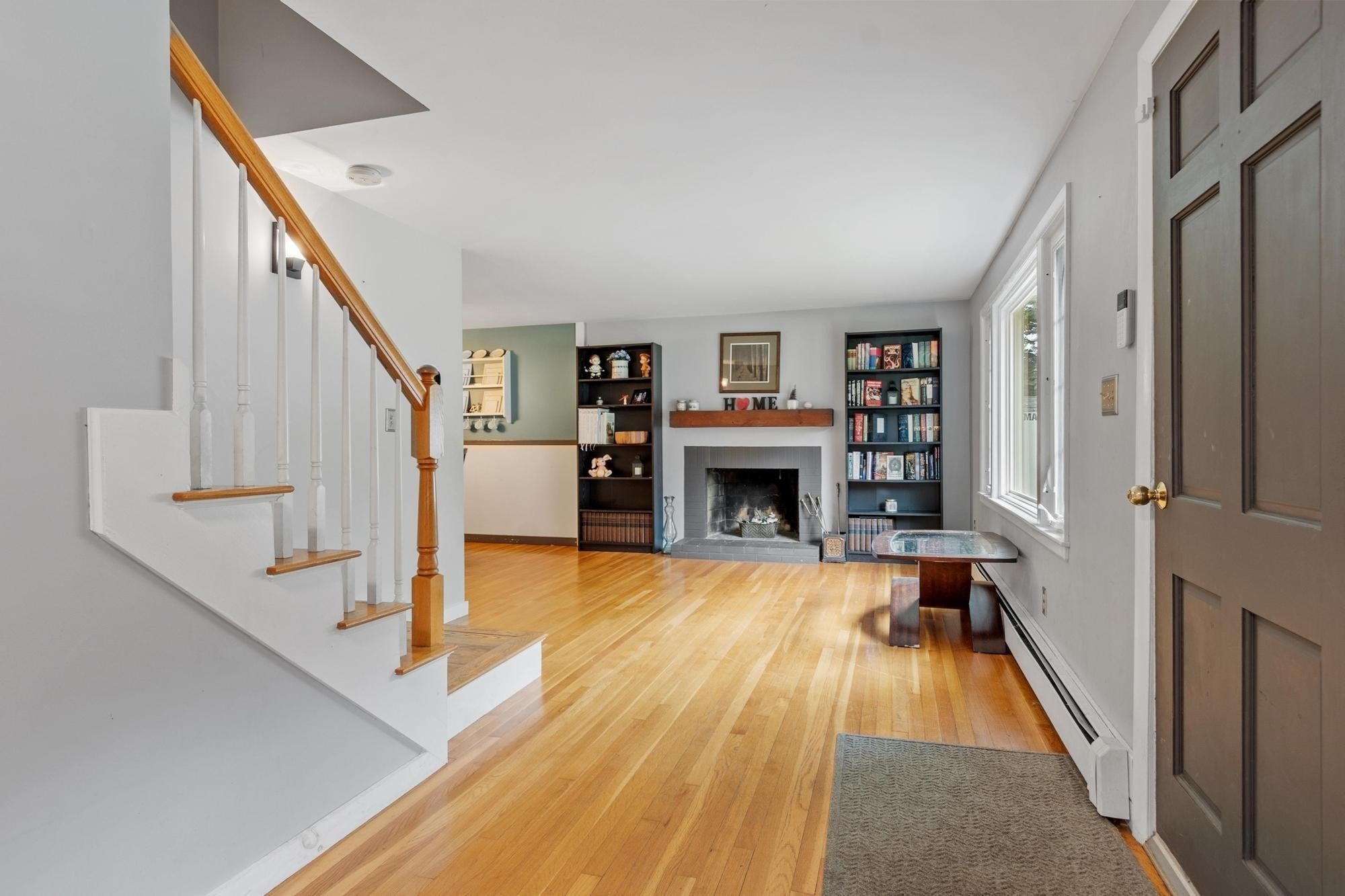 55 Dorothy Ave, Holden, MA Photo #7