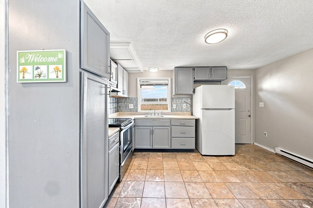 87 Beacon Ave 2